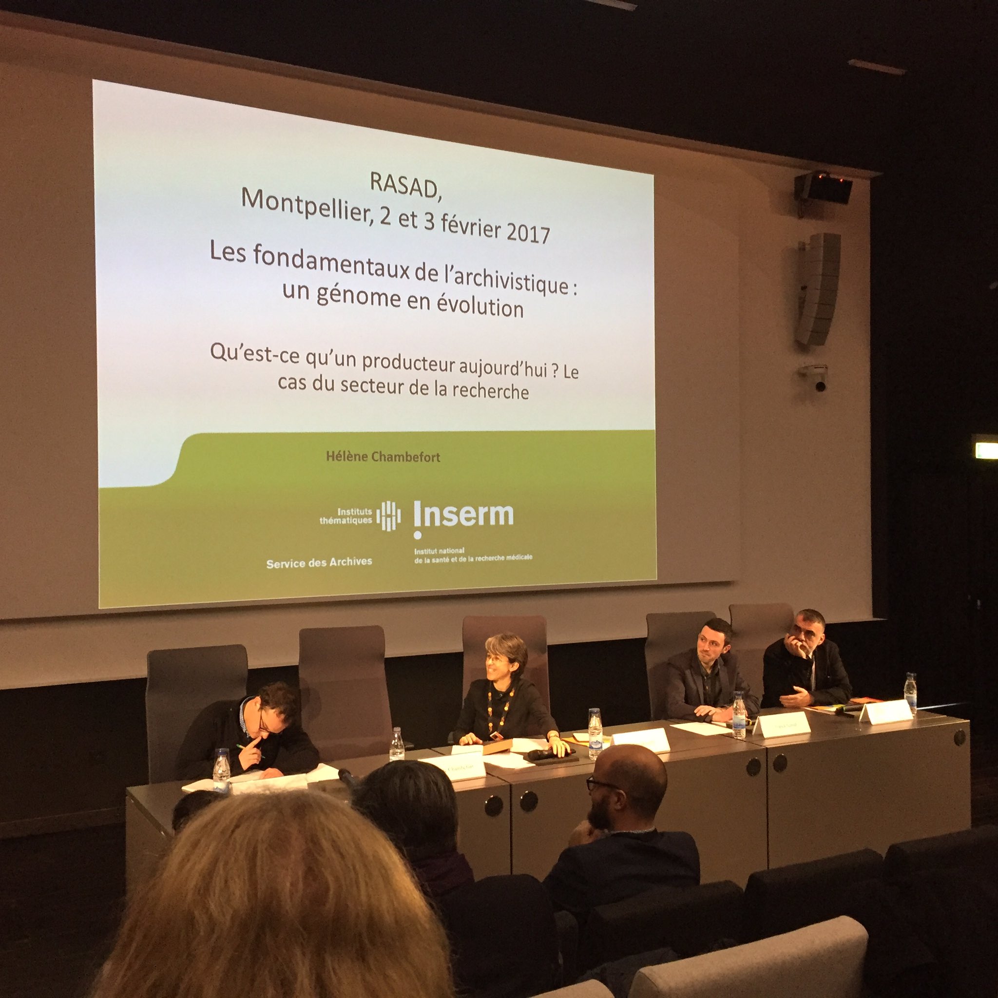 Première table ronde #AAFrasad17 sur la genèse des archives https://t.co/1ysZ7dECB0